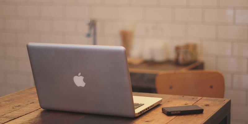 从赛博朋克到现实:确定性网络(DetNet)如何为远程手术与工业控制编程筑起生命线