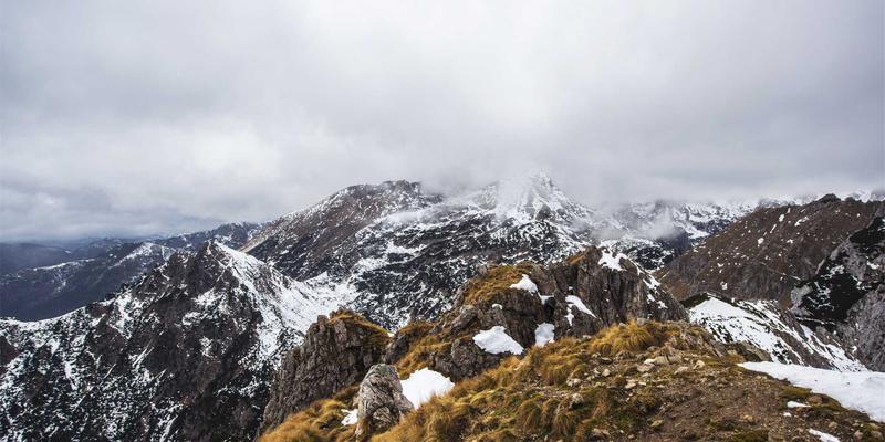 从赛博朋克到现实：网络切片技术如何重塑5G专网的未来